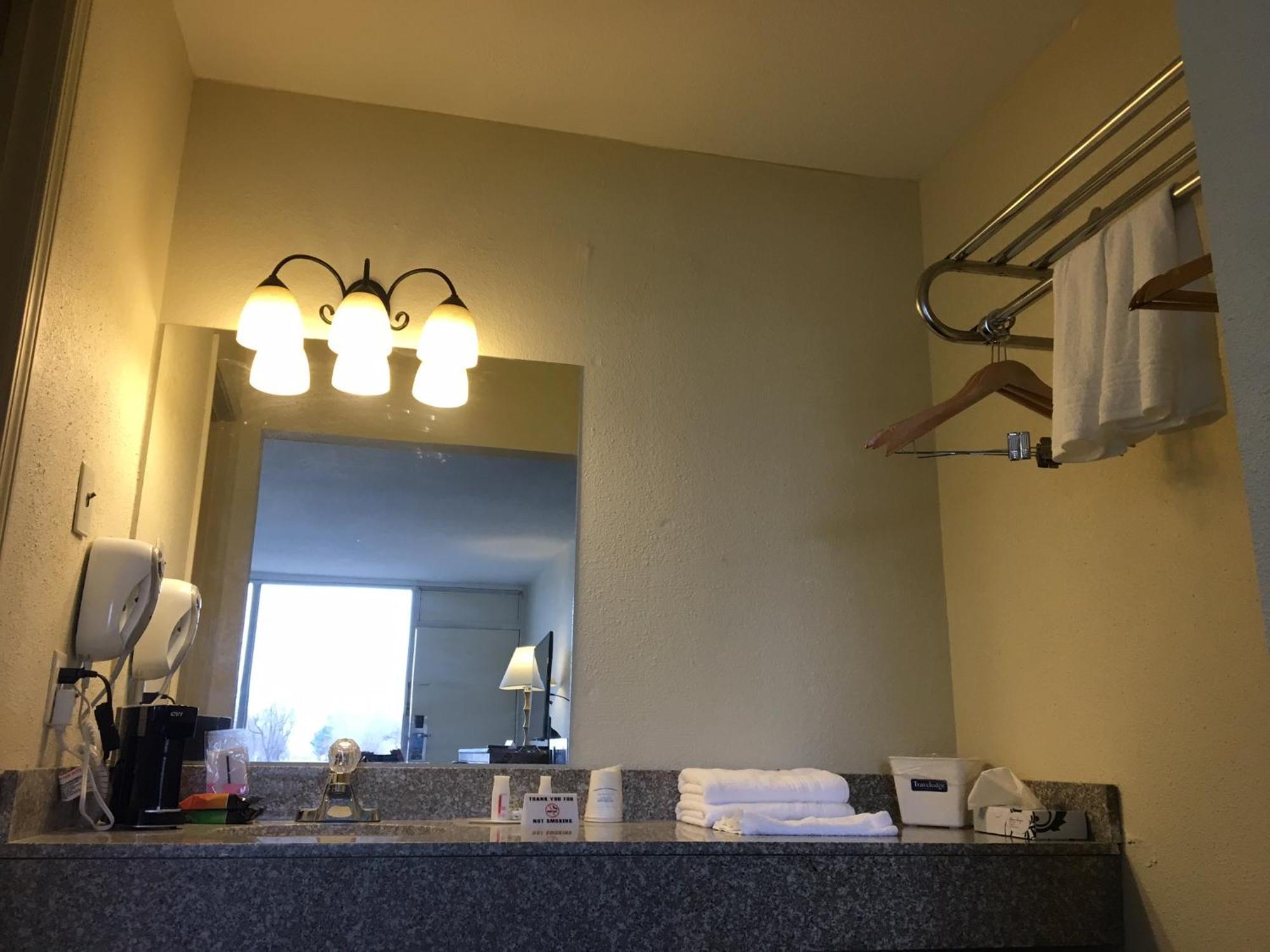 Travel Inn Marston 외부 사진